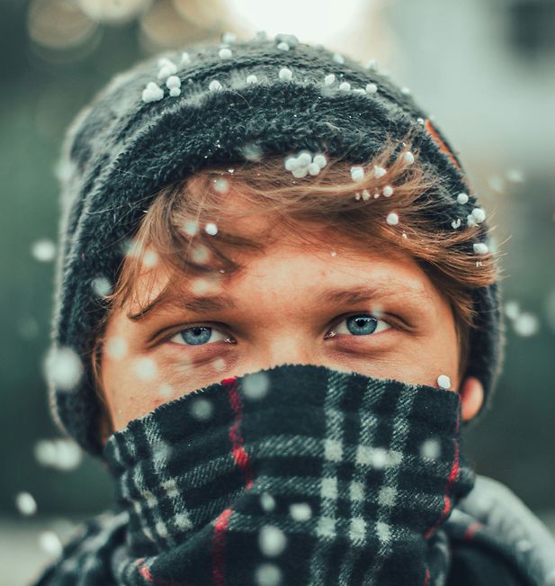 Can contact lenses freeze? Let’s bust the winter myths
