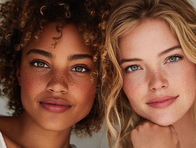 Primo piano di due ragazze